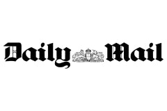 Daily Mail-avisens sorte gotiske logo på hvid baggrund.